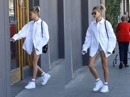 oversize白衬衫.jpg oversize白衬衫.jpg